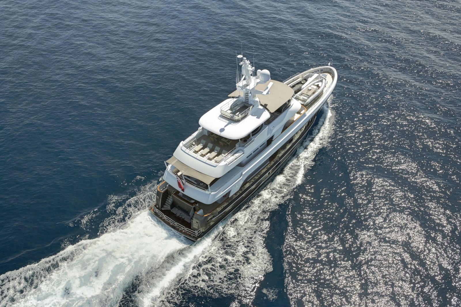 Yacht CaryAli, Alloy CHARTERWORLD Luxury Superyacht Charters